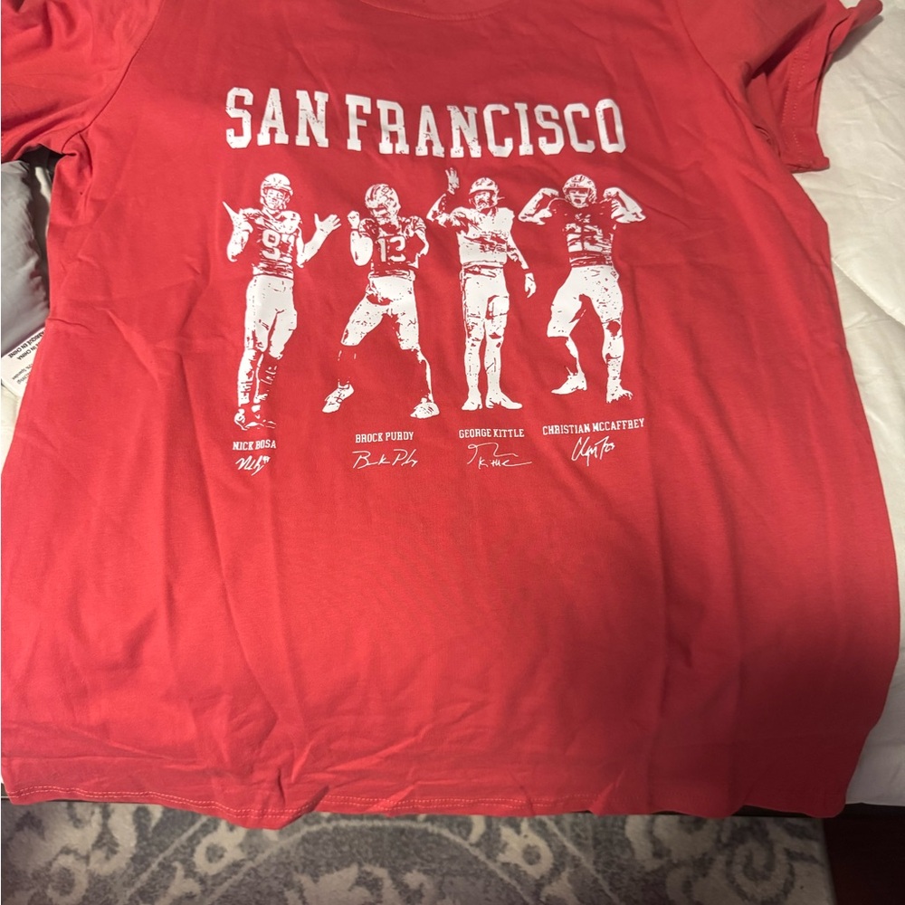 San Francisco Red Graphic Tee